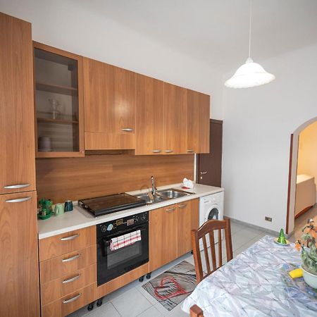 Appartamento Casa Bea Taranto Esterno foto