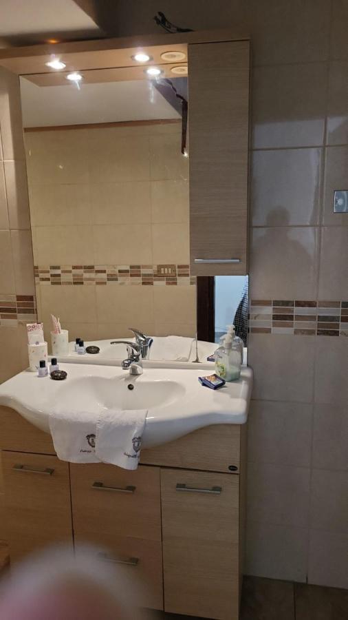 Appartamento Casa Bea Taranto Esterno foto